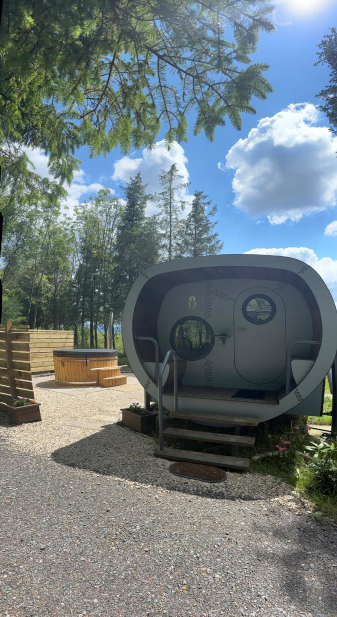 Celtic Minor Pods Villa Ystalyfera Exteriör bild